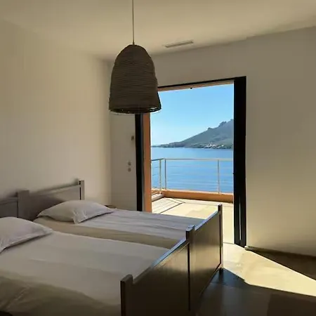 Read Profile Host Before Request - Sea View Villa Theoule-sur-Mer
